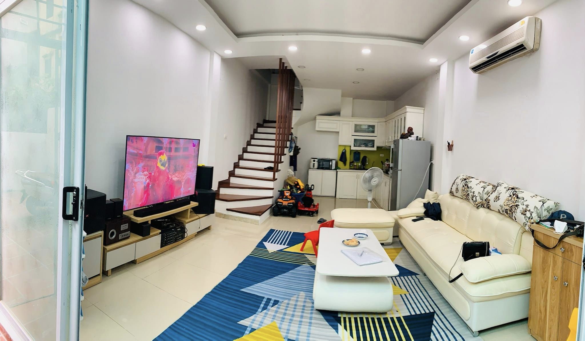 CHÍNH CHỦ BÁN GẤP NHÀ RIÊNG CẦU GIẤY DIỆN TÍCH 30/50M2 – 5 TẦNG – NGÕ THÔNG RỘNG – XÂY CHẮC ĐẸP – CHỈ 4.5 TỈ