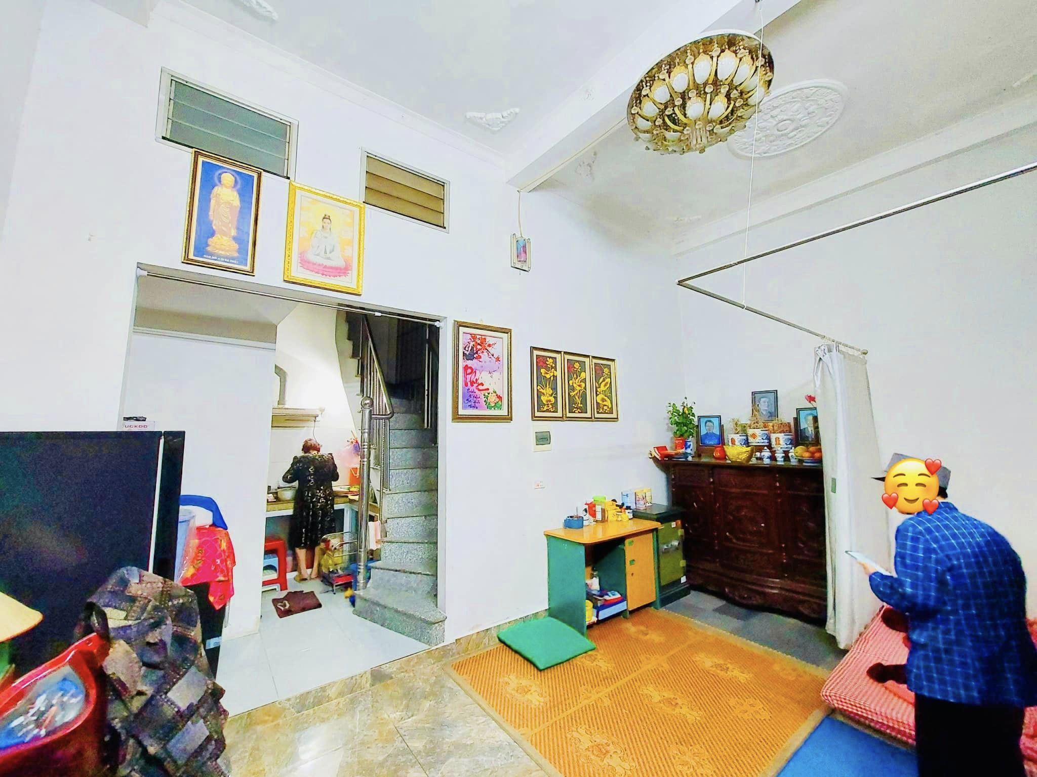 BÁN NHÀ TRƯỜNG CHINH- ĐỐNG ĐA- NHÀ CHỦ TỰ XÂY CHẮC CHẮN 100%- LÔ GÓC 2 MẶT NGÕ Ở SƯỚN- Ở KẾT HỢP CHO THUÊ