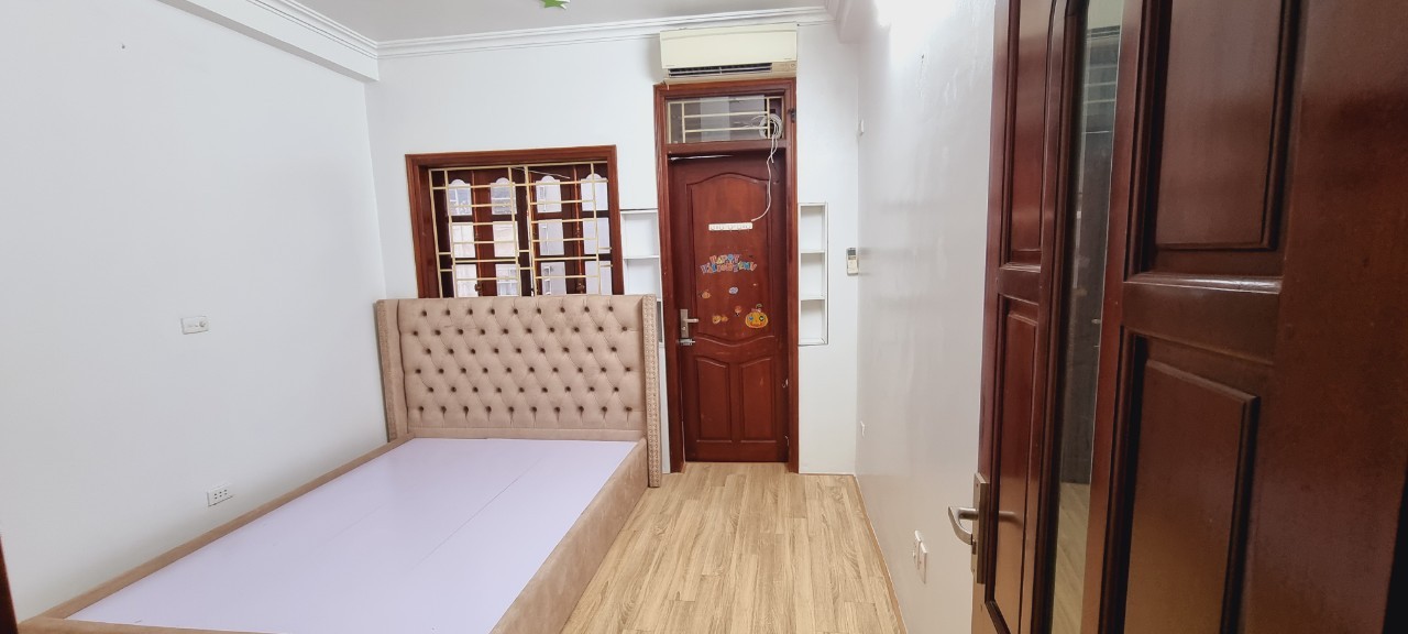 BÁN NHÀ BẠCH MAI, HAI BÀ TRƯNG 35MX3, 2 THOÁNG, NHỈNH 2 TỶ.