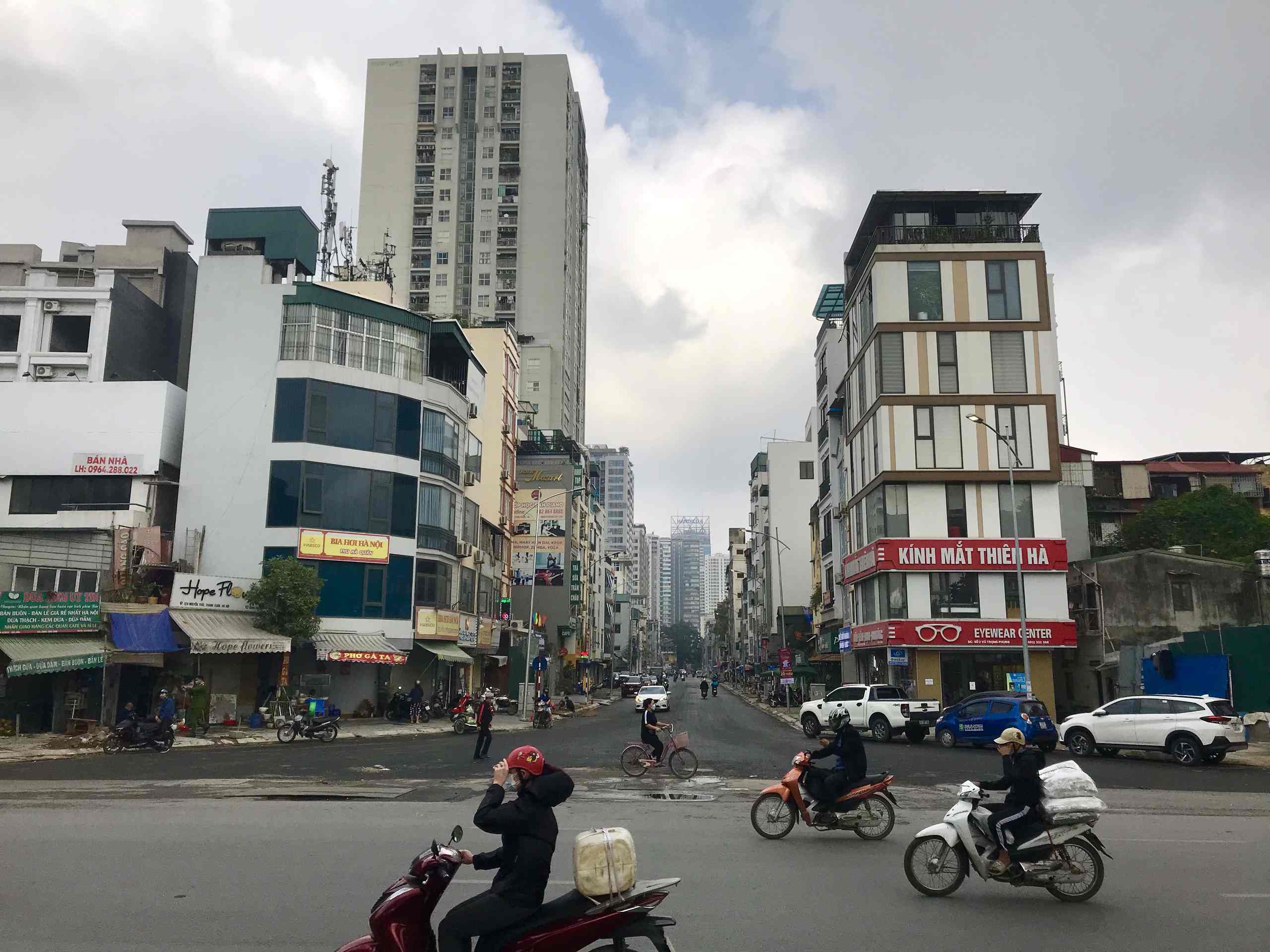 Toà CCMN Vũ Trọng Phụng 8tầng mt8m 27phòng gần phố 22 tỷ