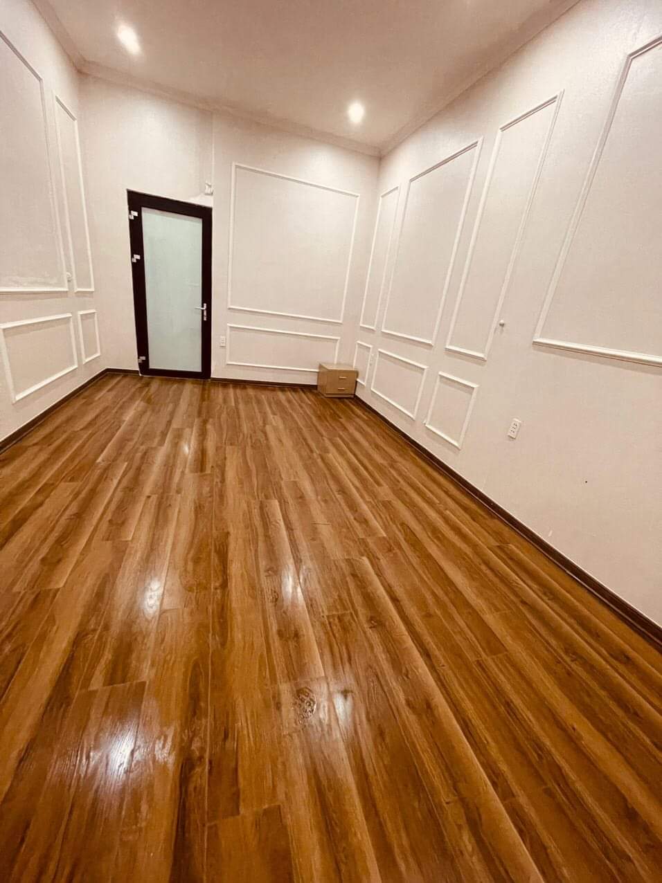 BÁN NHÀ RIÊNG NGÕ 98 THÁI HÀ ĐỐNG ĐA 4TẦNG Ô TÔ TRÁNH QUA NHÀ HOẶC VÀO NHÀ GIÁ 8.5 TỶ.