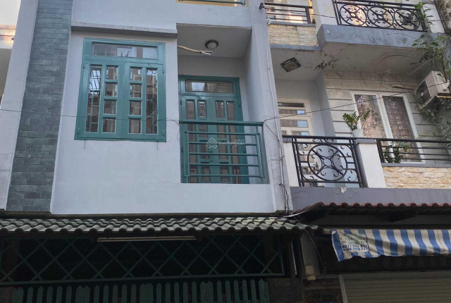 Hàng đầu tư mua vào là LỜI xe hơi, 122m2 5.6x20, ở liền HXH