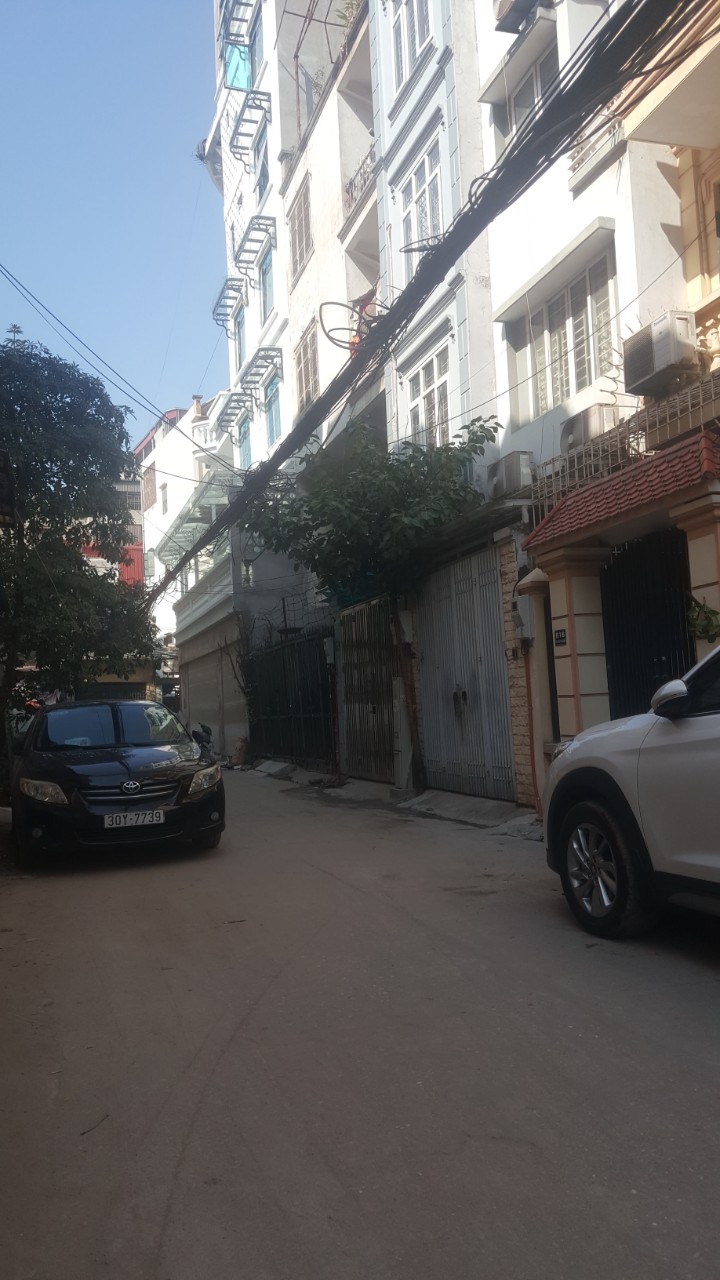 BÁN NHÀ NGUYỄN KHÁNH TOÀN PHÂN LÔ CÁN BỘ, 2 THOÁNG TRƯỚC SAU, 7 CHỖ ĐỖ CỬA NGÀY ĐÊM 55M CHỈ NHỈNH 8 TỶ