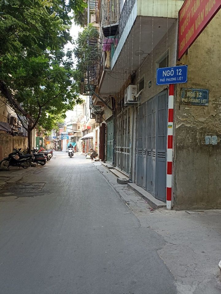 Bán đất Phương Liệt Thanh Xuân 4.2 tỷ 69m2 khu đông dân gần nhiều trường ĐH Lô góc cực thoáng