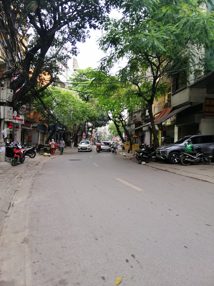 Bán Nhà Phân Lô Chùa Láng - Kinh doanh 43m2 mặt tiền 5m ô tô 7 chỗ vào nhà