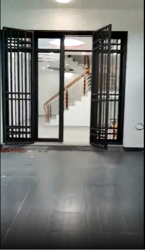 P2745 CHO THUÊ NHÀ MỚI TINH Ở VĂN CAO