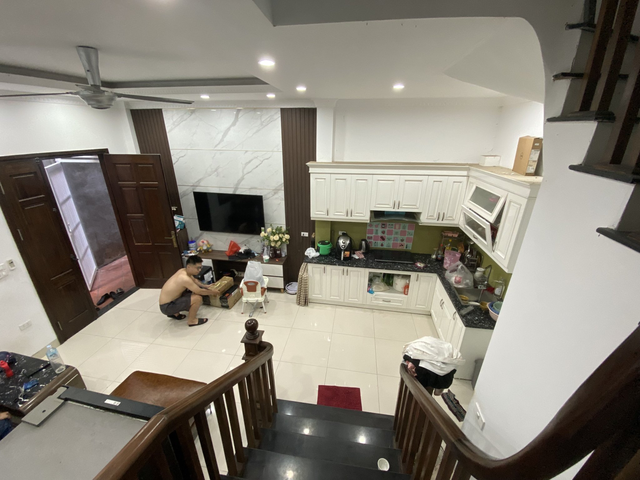 Gấp Gấp, giảm 500tr cho căn nhà 38m Thạch Bàn, 2,65 tỷ.