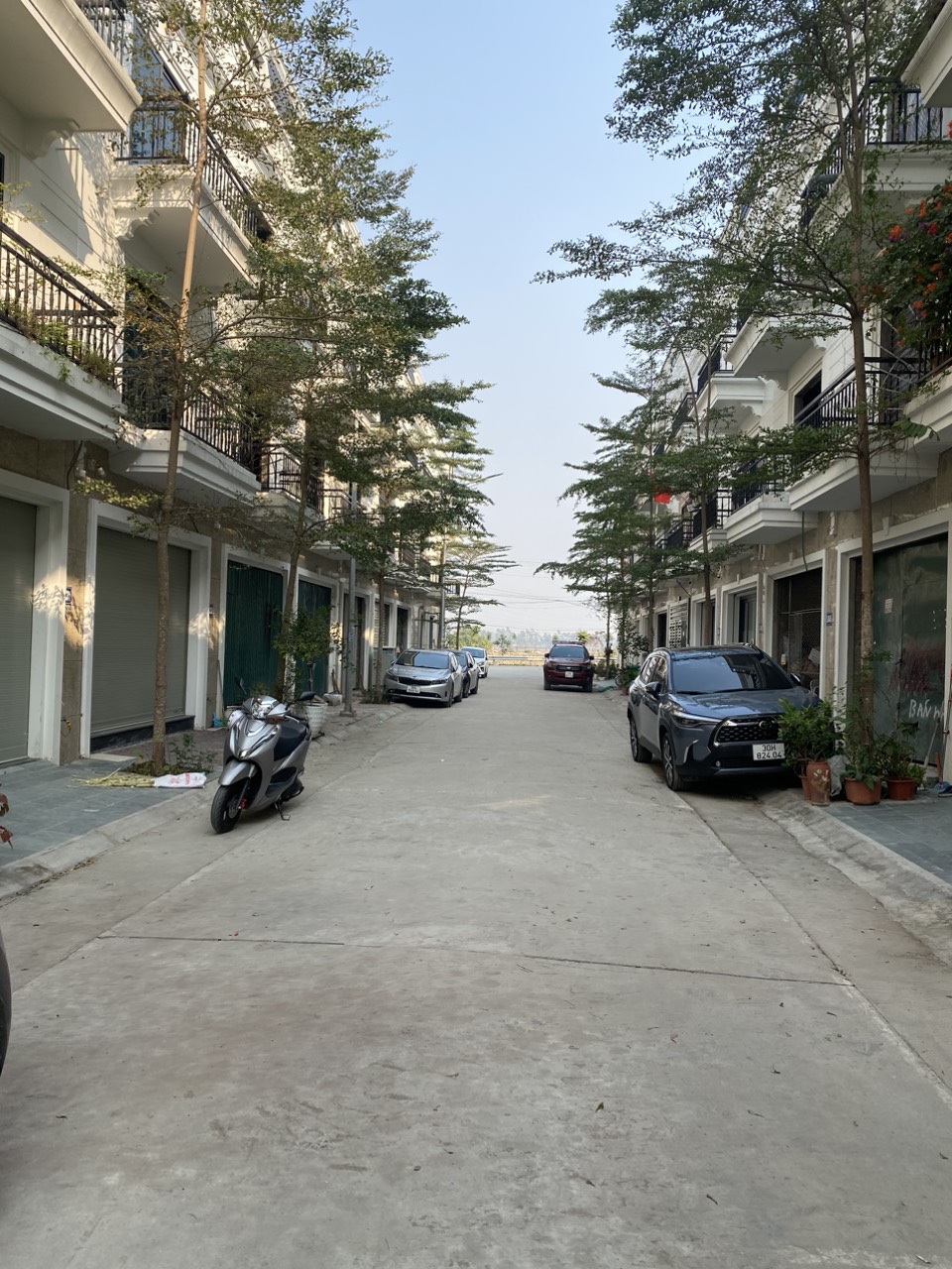 CHÍNH CHỦ BÁN LK SÁT KĐT THANH HÀ 4T 68M2 MT 4.5M, Ô TÔ TRÁNH VỈA HÈ GIÁ 5 TỶ