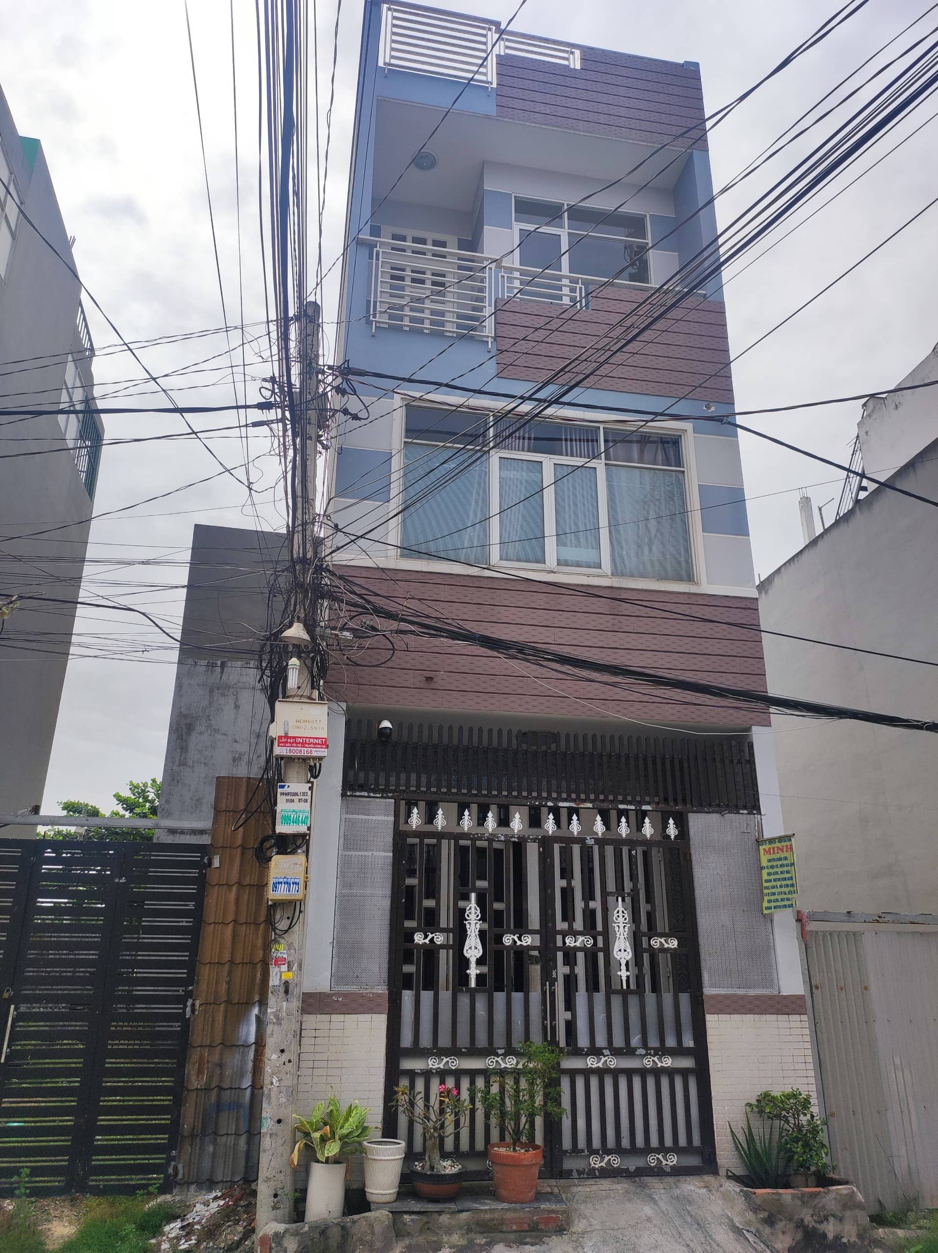 nhà đẹp đón tết hẻm xe tải, 208m 6 phòng giá 75 triệu/m, phong phú - bình chánh - hcm