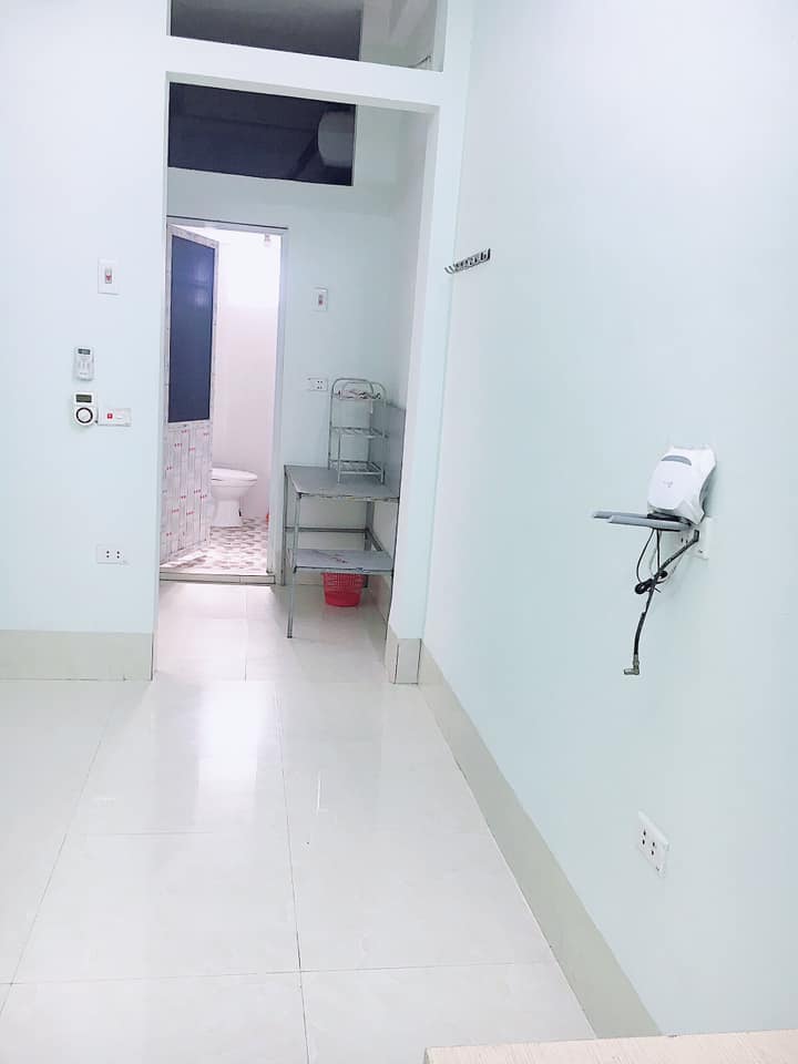 Chính Chủ cho thuê phòng tại Số 246 mỹ đình, cách bến xe mỹ đình 500m.