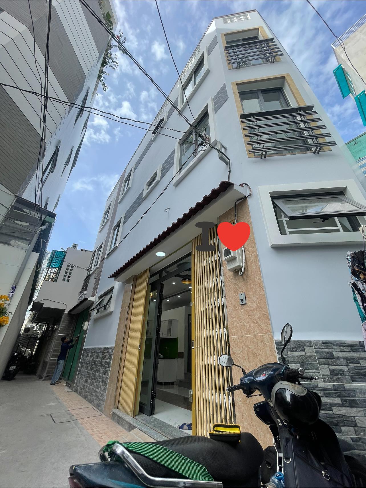 NHÀ ĐẸP 4 TẦNG- PHƯỜNG 3 - 4.3X8.3 - SÁT SÂN BAY- GIÁ CHỈ 5.4 TỶ