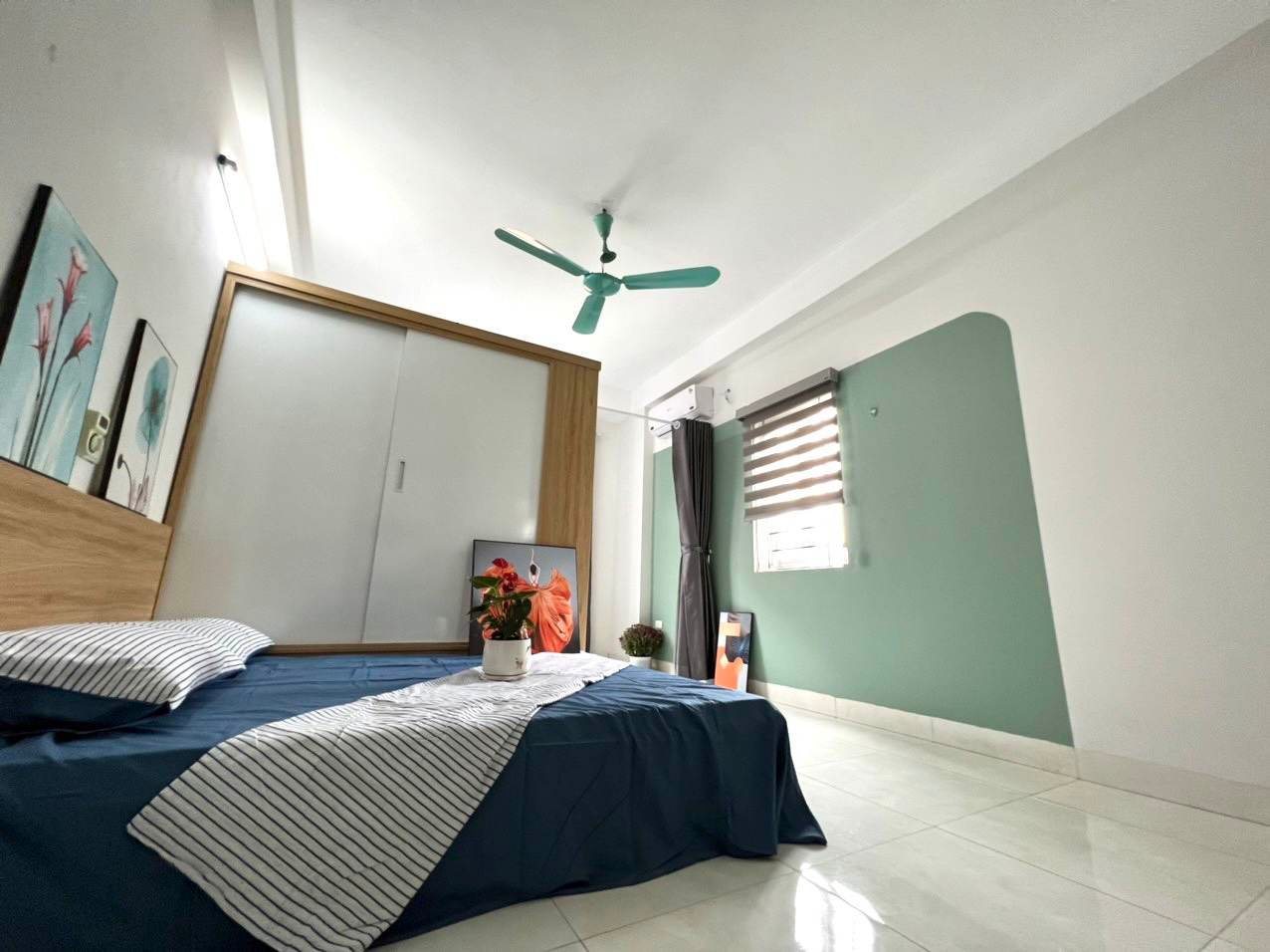 Cực Hiếm, Bán Gấp BÁN CCMN Nguyễn Khánh Toàn, Cầu Giấy 95m 7T Chỉ 12,x tỷ