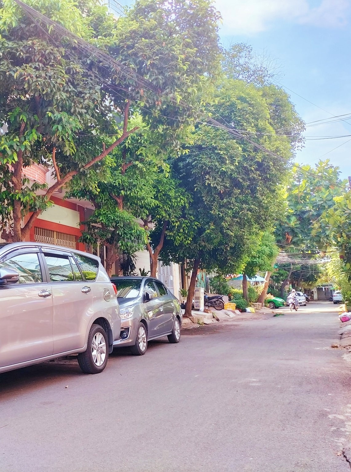 Ô TÔ QUA CỬA - NHỈNH 3 TỶ - 3 LẦU 3PN - SD 95M2 - NGUYỄN VĂN KHỐI