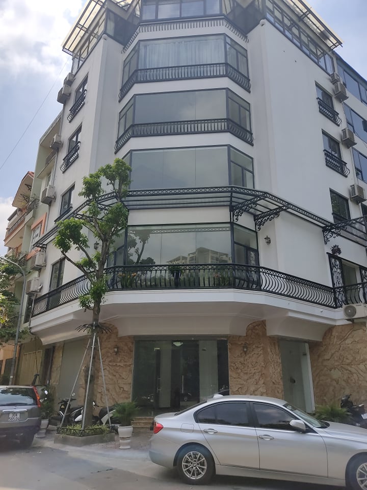 Bán nhà Phân Lô – Lô Góc Văn Quán diện tích 75m2 mặt tiền 5m5 gara ô tô kinh doanh