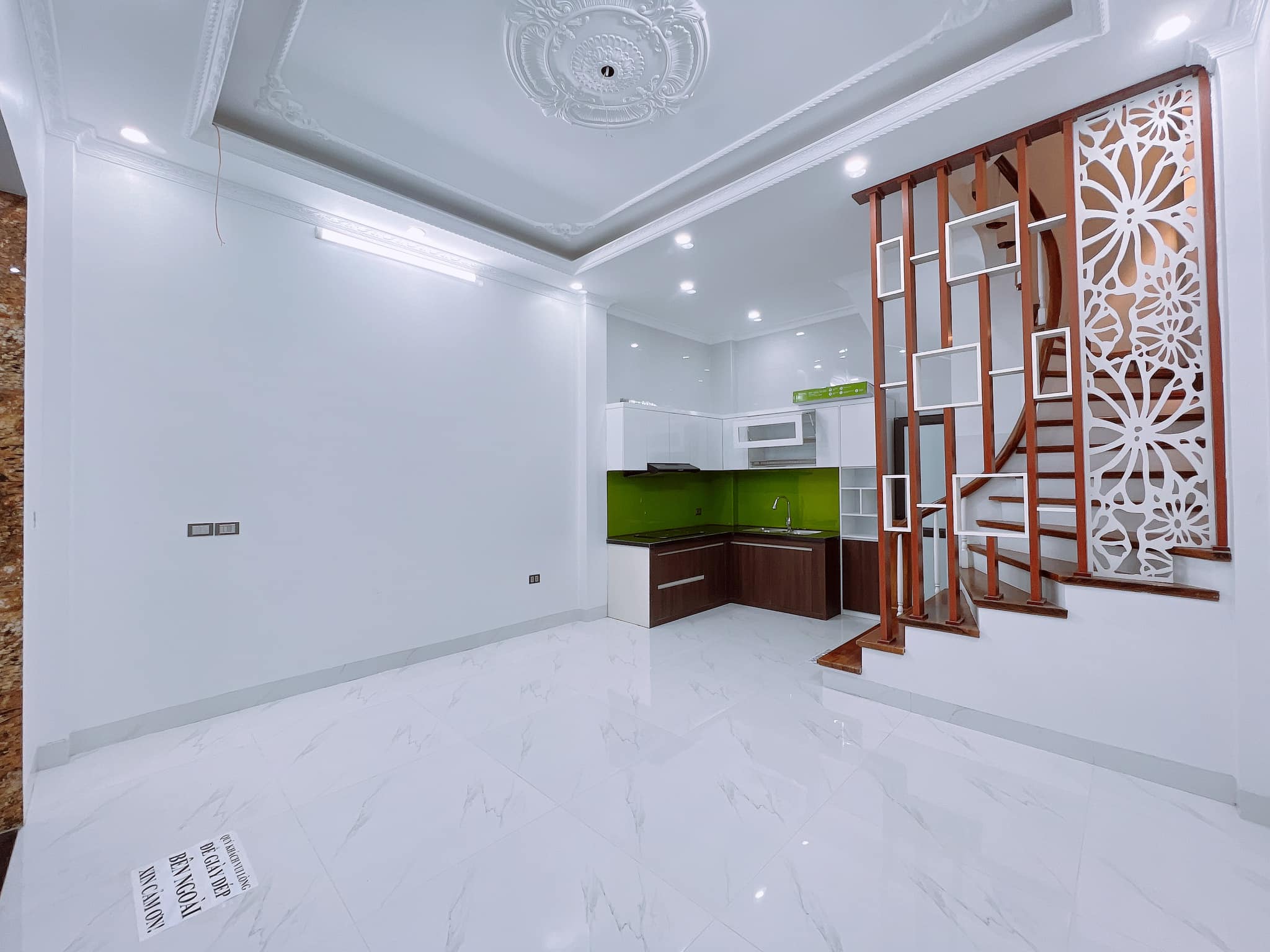 CHÍNH CHỦ BÁN GẤP NHÀ PHỐ THỤY KHUÊ, 27/30 M2, 4 TẦNG, NGÕ THÔNG, KHU DÂN TRÍ CAO, GẦN HỒ TÂY, CHỈ 4.1 TỈ