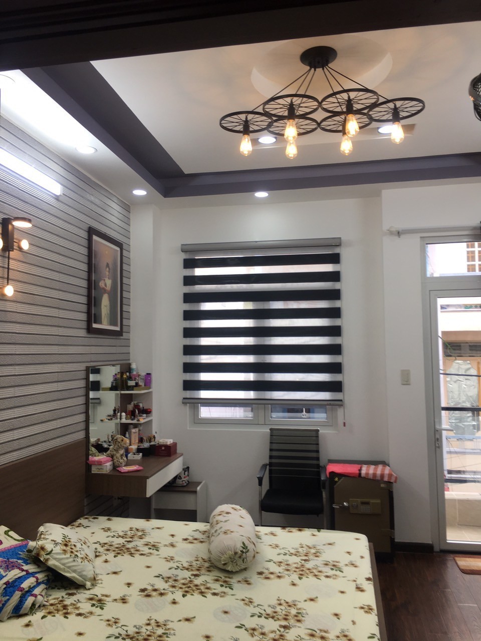 Cần bán nhà riêng chính chủ Quận Tân Phú diện tích 80m2 nằm tại khu đầy đủ tiện ích 80, đường Tân Qúy Dưới 5 tỷ