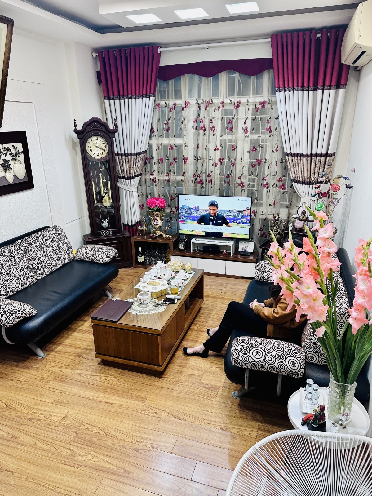 Bán nhà Phan Đình Giót, LÔ GÓC, Ô TÔ, 49m, 4T, 4,8 tỷ.