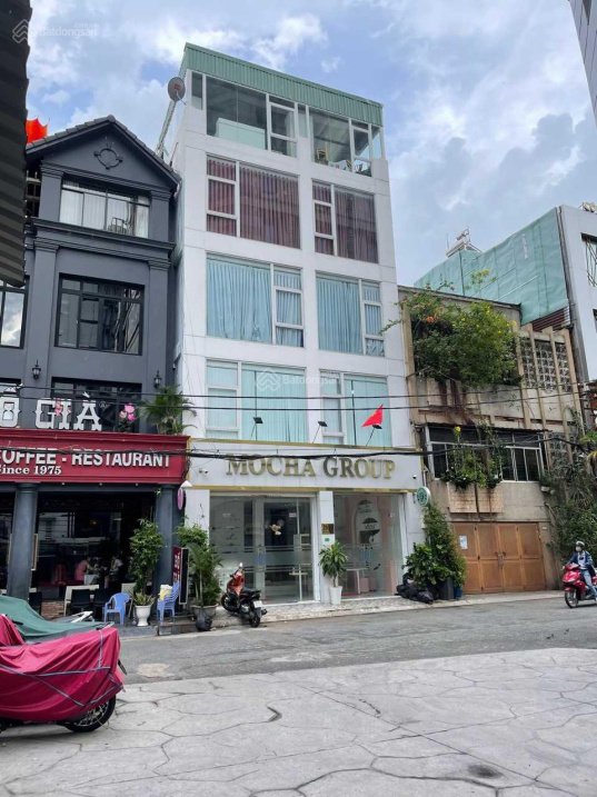 Siêu phẩm building hầm 7 tầng mặt tiền Trường Sơn, Quận 10. HĐT 100tr/tháng. Giá 29 tỷ TL