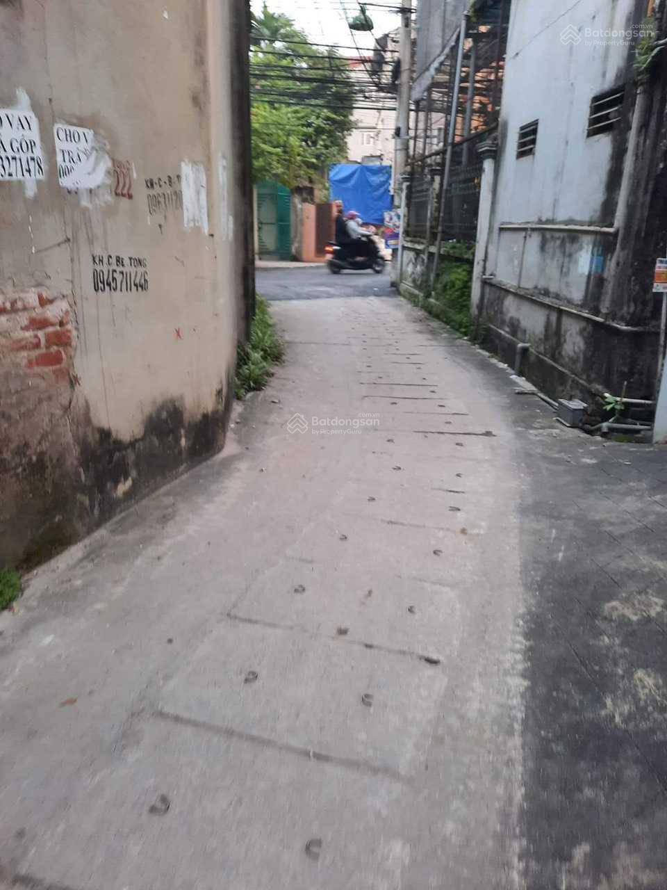 Nhà Cần bán gấp 48,5m - tặng nhà c4 móng chắc chắn - La Nội, Dương Nội Hà Đông - Nhà bán 2ty750tr ạ