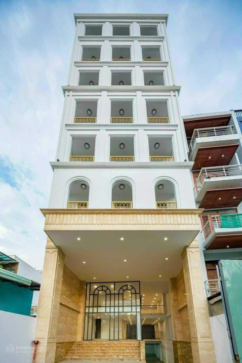 Chính chủ đang cần bán rất gấp bán building siêu khan hiếm Trần Quốc Thảo 9x15m hầm+6lầu 27.5 tỷ TL