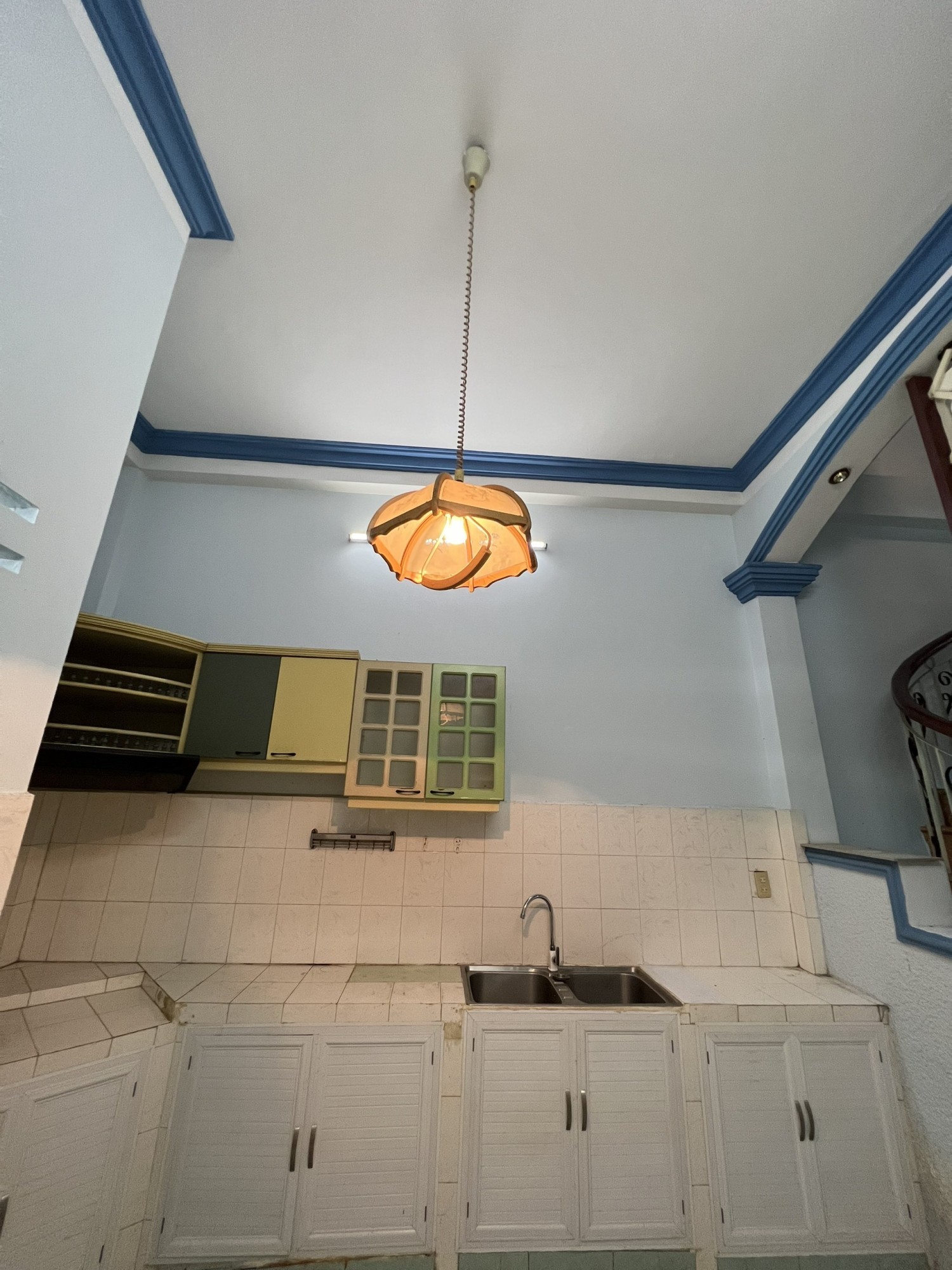 HẺM XE HƠI- BÀNH VĂN TRÂN -52M2F- 3 TẦNG - 4PN CHỈ HƠN 8 TỈ