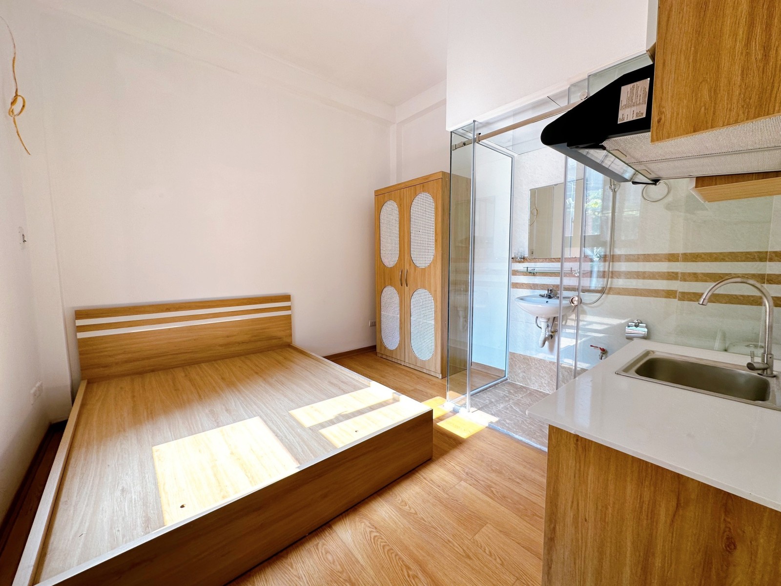 SIÊU PHẨM CCMN QUAN NHÂN BAY GẤP. 50m2*5T