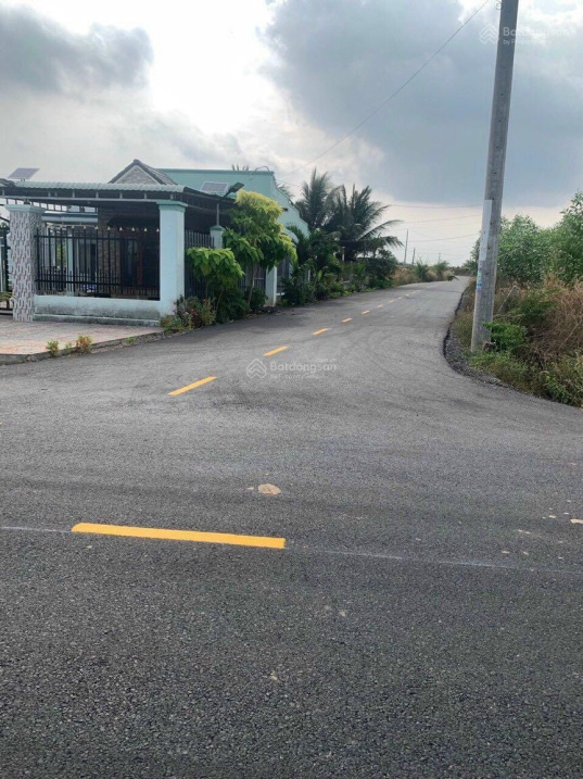 2071m2 có 84m mặt tiền đường nhựa tim vàng, Láng Dài, Đất Đỏ có 150m2 TC giá 4tỷ4 ạ