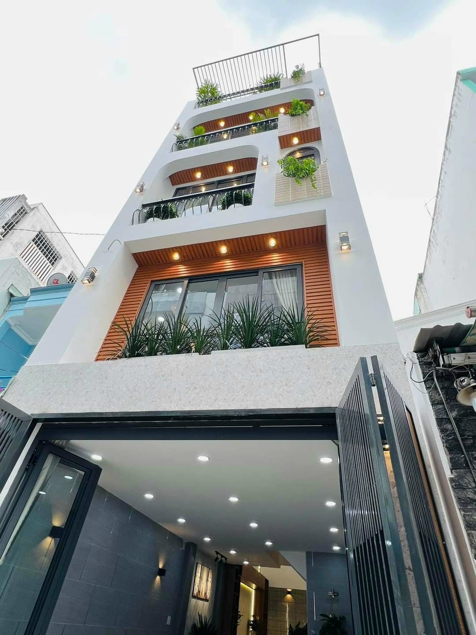 Bán Nhà Phố Đường Quang Trung, Quận Gò Vấp, Hồ Chí Minh.