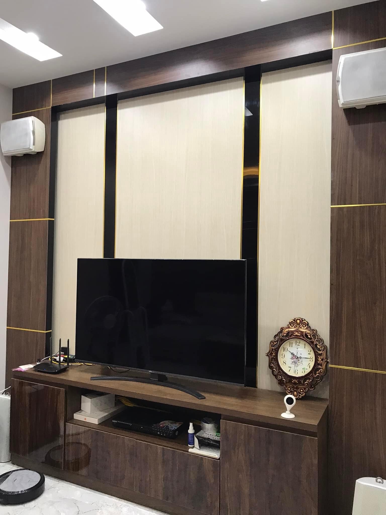 Bán nhà ngõ 971 Hồng Hà Hoàn Kiếm 100m2, mặt tiền 6,2m 14,5 tỷ, trung tâm HN