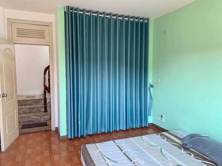 Bán nhà Chùa Láng, Đống Đa, 50m2, 4 tầng, giá 3.5 tỷ