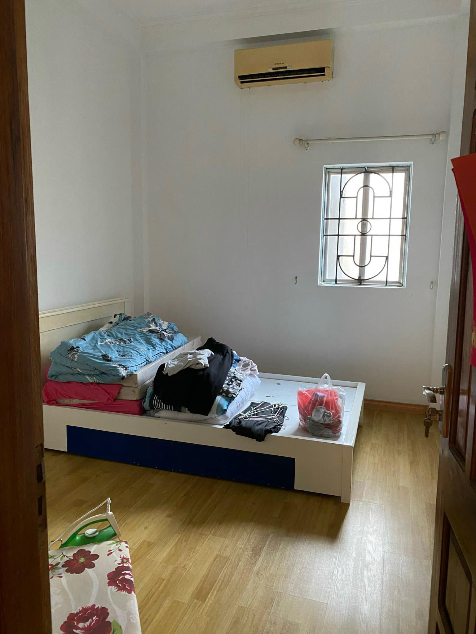 56m2