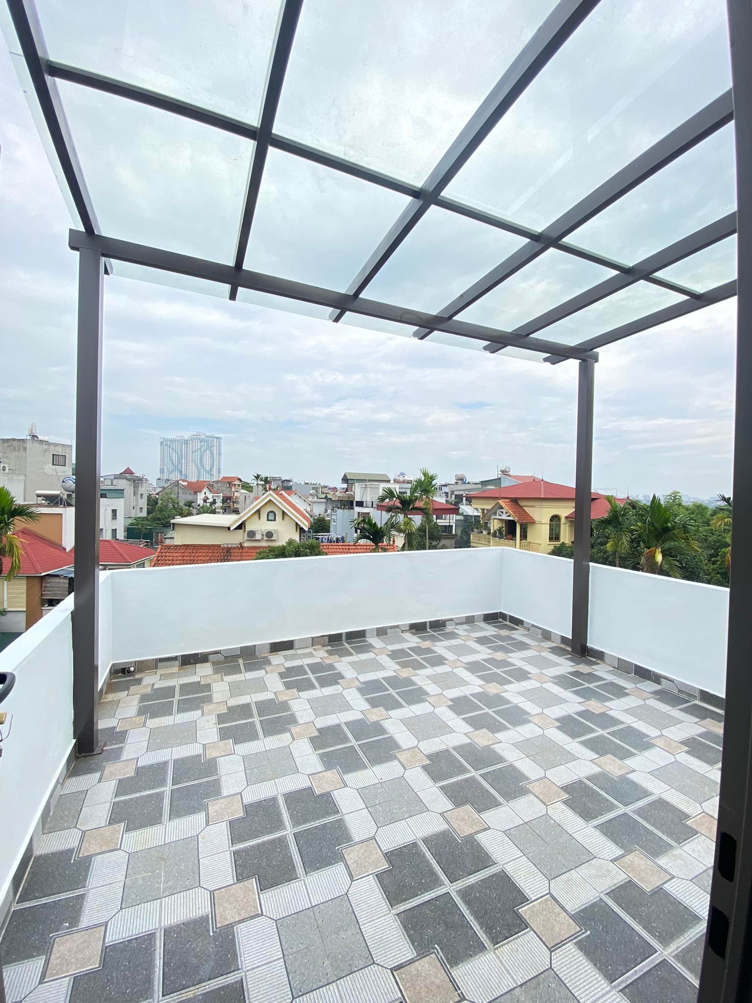 HÓT! Bán nhà 7 tầng, thang máy, ngõ ô tô, Ngô Xuân Quảng,Trâu Quỳ, Gia Lâm