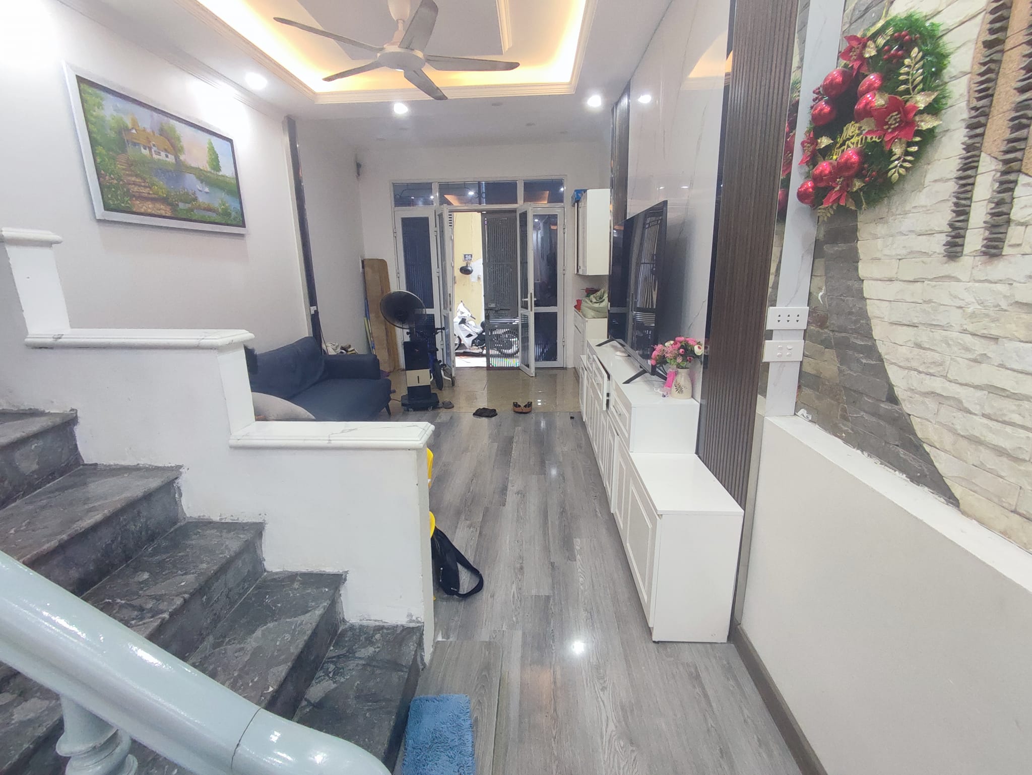 Bán Nhà Thịnh Liệt 45m5T, Nhà Đẹp Lô Góc Ôtô Đỗ Cửa, Đón Đầu Quy Hoạch Giá Rẻ Bất Ngờ