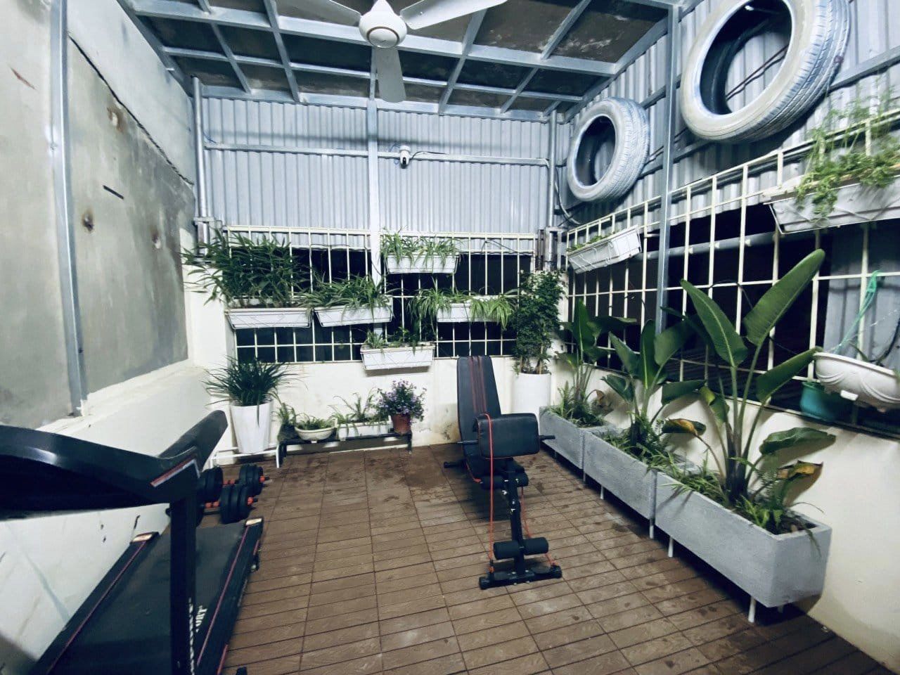 Bán nhà Phan Đình Giót, LÔ GÓC -Ô TÔ,5 tầng ,7 phòng ngủ 40m giá chào 5.5 tỷ