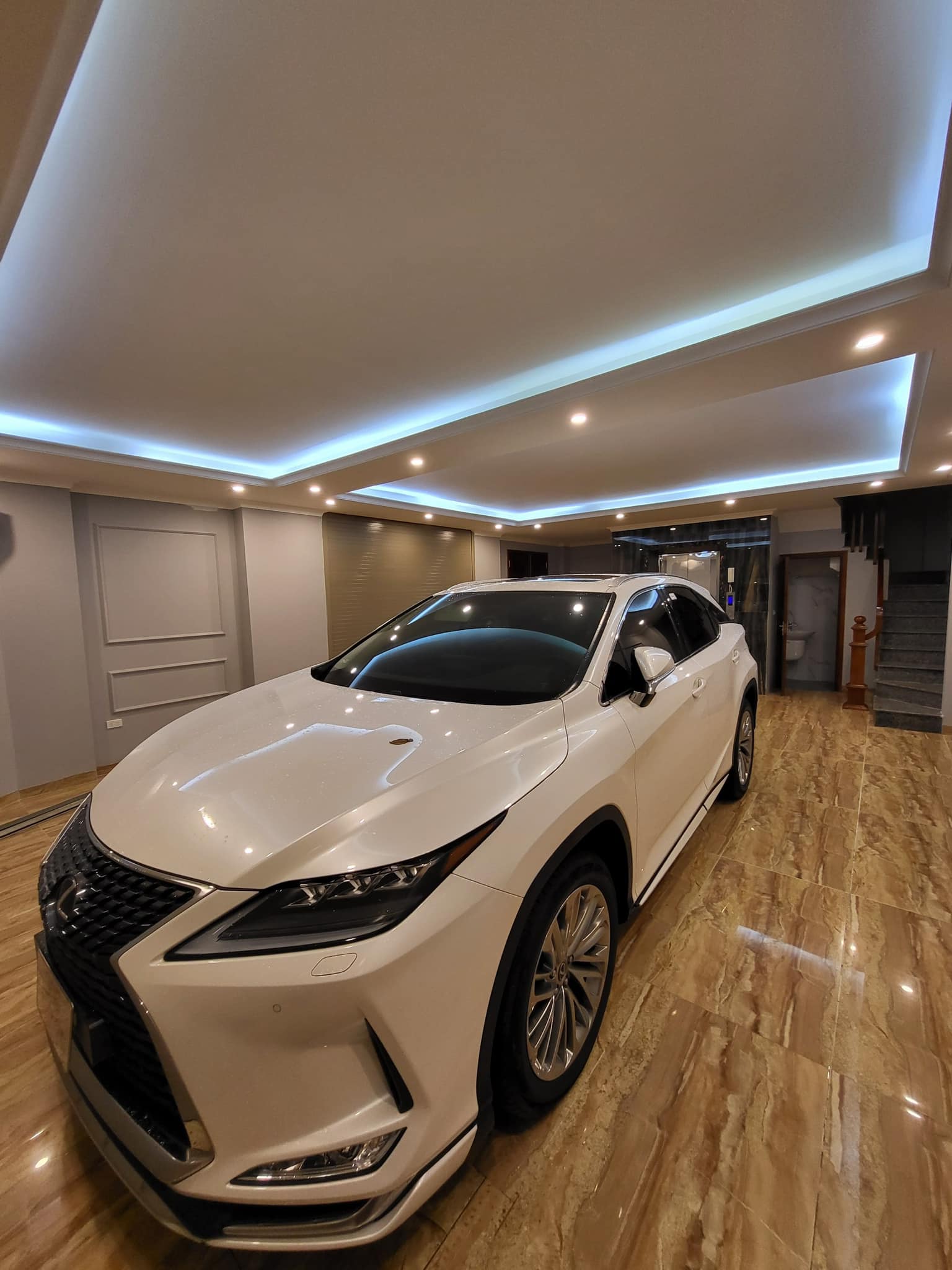 SIÊU PHẨM QUẬN THANH XUÂN, TÒA NHÀ VĂN PHÒNG 8 TẦNG THANG MÁY, GAZA OTO, VIEW HỒ, MẶT PHỐ CỰ LỘC, MẶT TIỀN QUYỀN LỰC, Ở HAY CHO THUÊ ĐỀU ĐỈNH CỦA CHÓP.