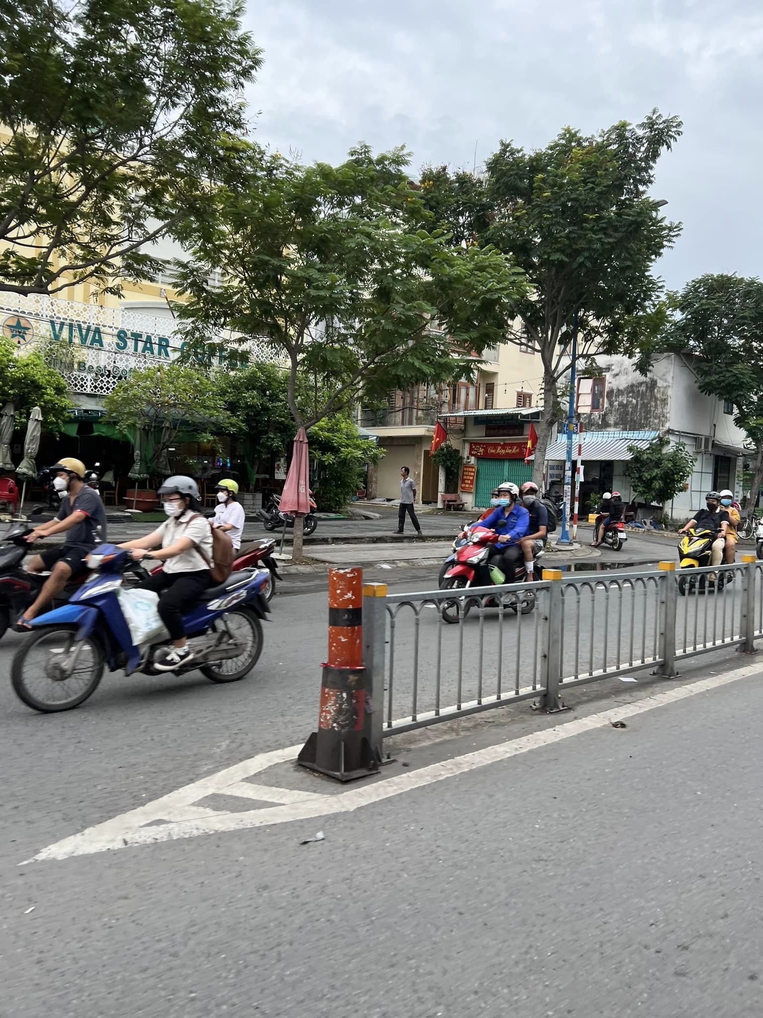 Bán nhà mặt tiền Hậu Giang Q6 (3.6 x18 ) 5 tầng giáp khu Bình Phú giá 14,4 tỷ