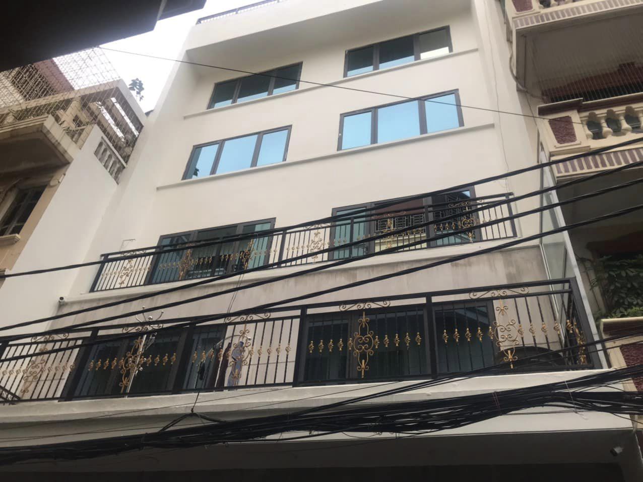 Bán nhà ngõ 573 Hồng Hà Hoàn Kiếm 32M2, MẶT TIỀN RỘNG 5M, 13 TỶ, ĐỦ CÔNG NĂNG, Ô TÔ TRÁNH