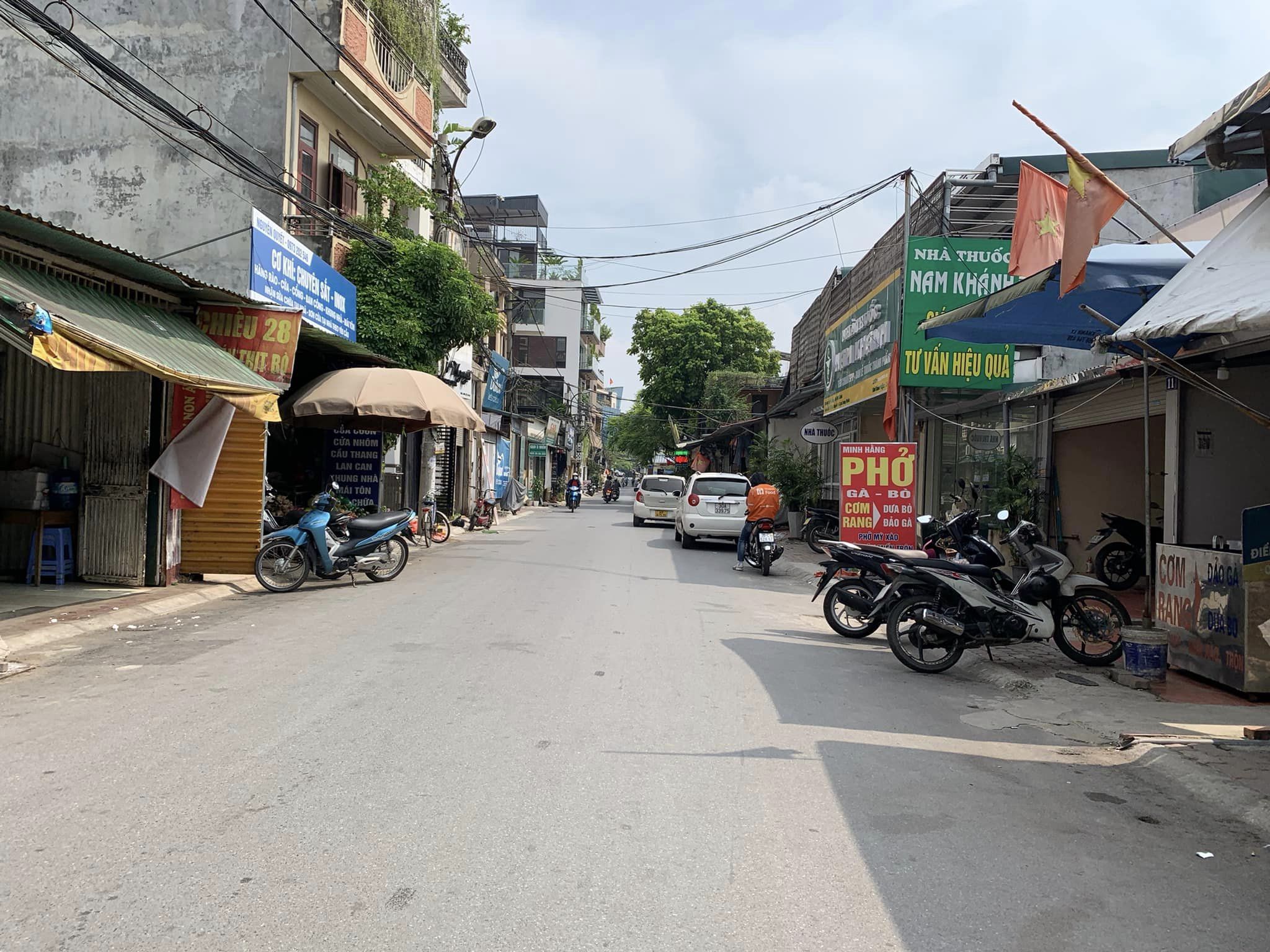 BÁN NHÀ MẶT PHỐ NGUYỄN HOÀNG TÔN 14.5 TỶ 118M2 2T MT 4.1M – KINH DOANH ĐỈNH-DÂN TRÍ CAO – AN NINH TỐT