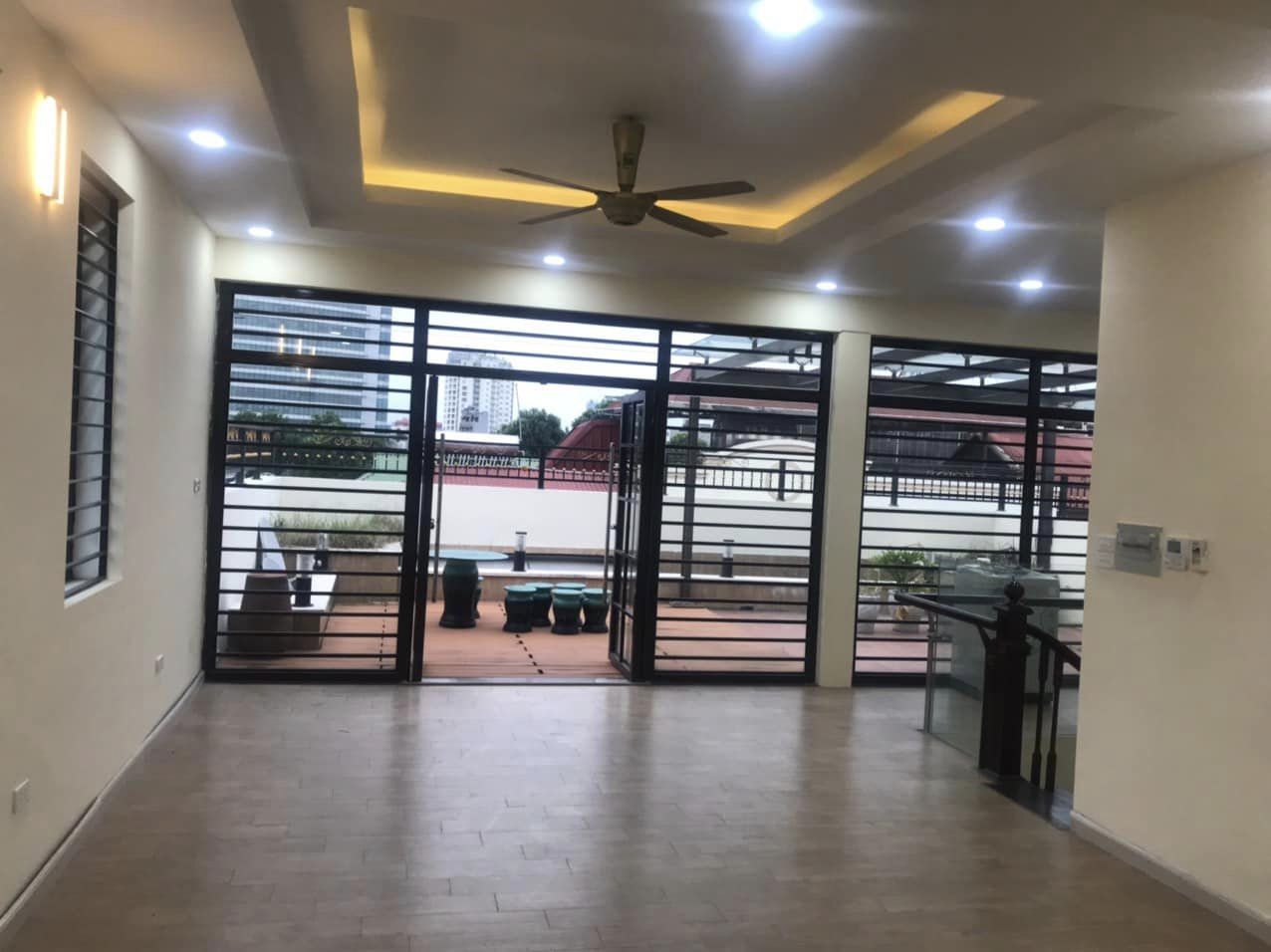 Bán nhà ngõ 717 Hồng Hà Hoàn Kiếm, không khí thoáng mát , thanh bình