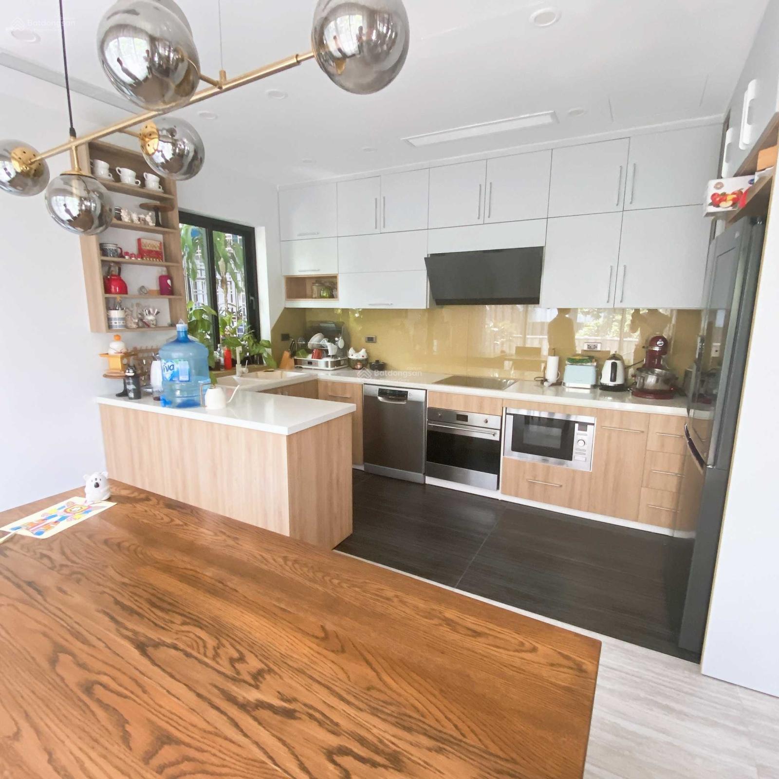 Bán nhà ngõ 535 Hồng Hà Hoàn Kiếm 16m2, vị trí siêu hiếm