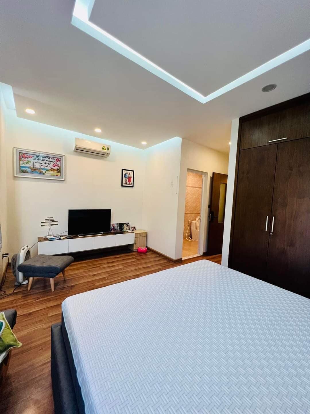 Bán Nhà riêng Phố Dương Khuê, Mai Dịch, Cầu giấy 55m 5 tầng Chỉ 6,x tỷ