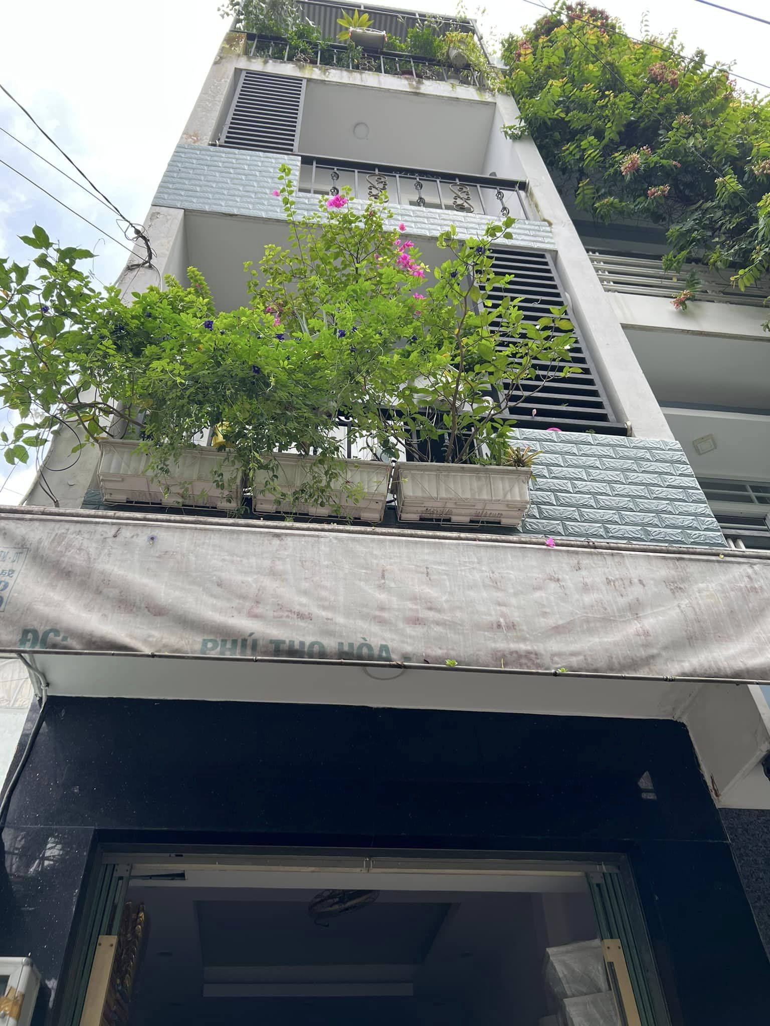 BÁN NHÀ 2 TẦNG CHỢ VẢI PHÚ THỌ HÒA, TÂN PHÚ, DT 3.2 X 10 , HẺM XE TẢI