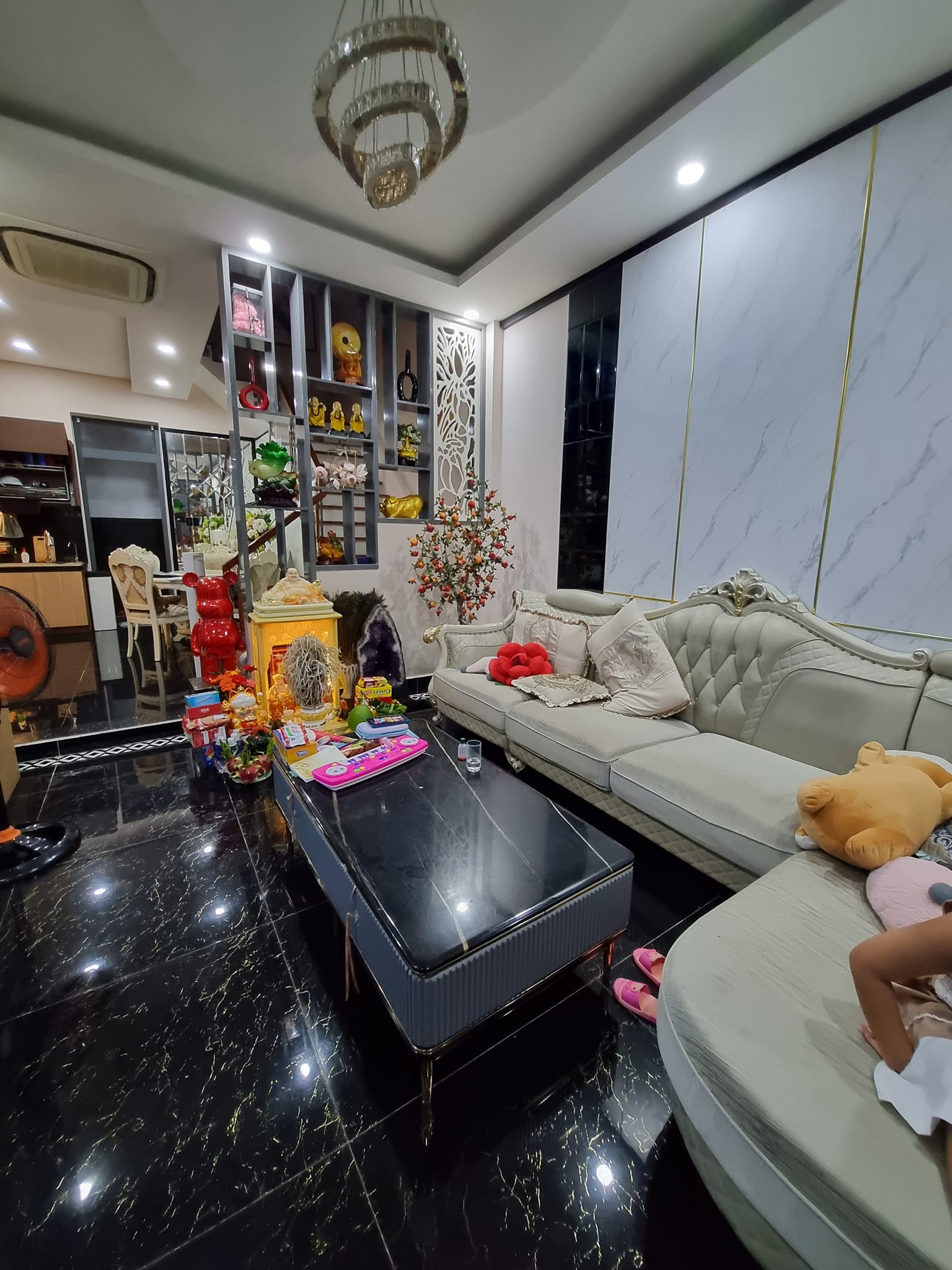 TÂN PHÚ-bán nhà đẹp như hoa hậu gần 90m2 , Lê Trọng Tấn,