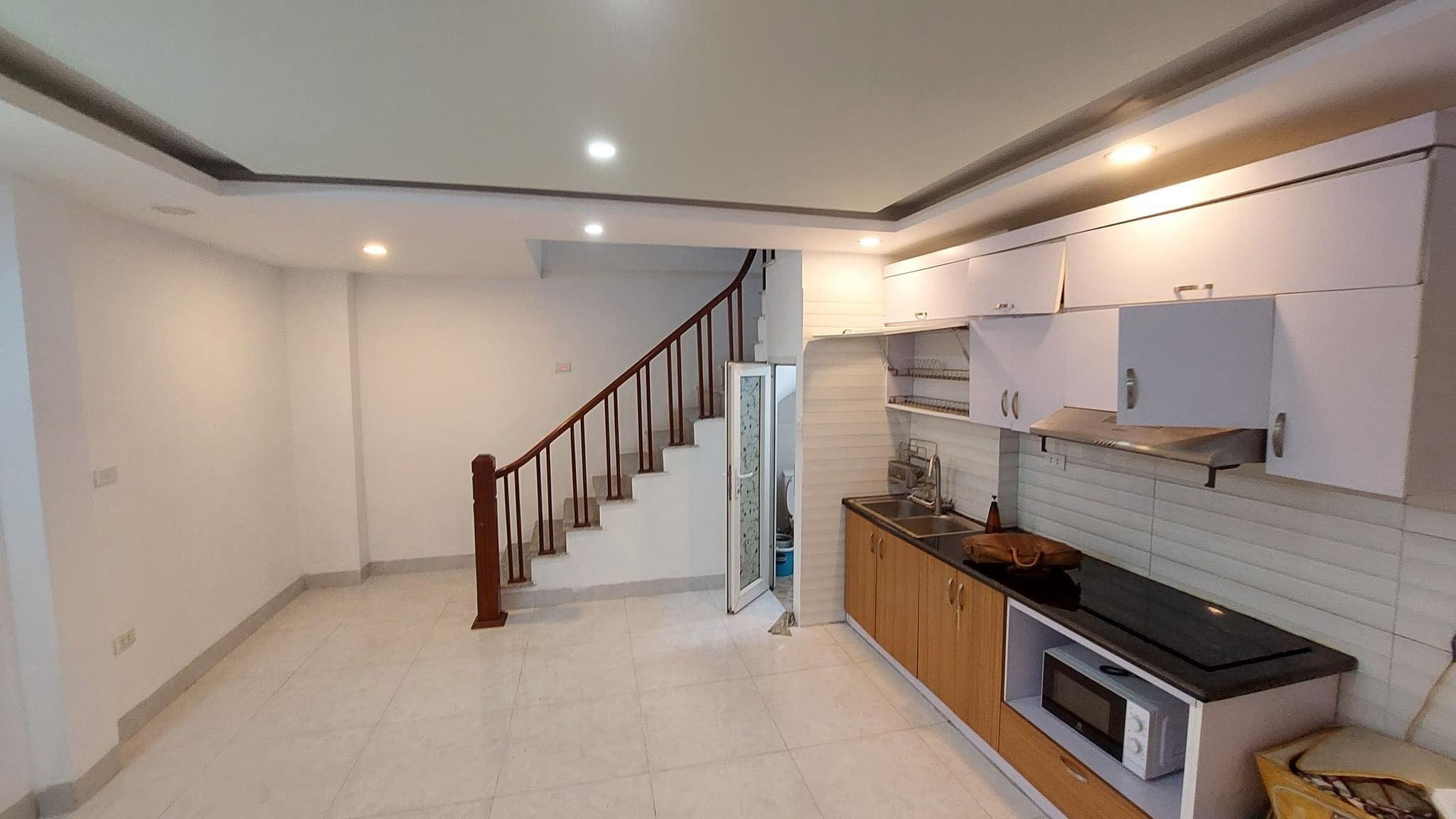 Hiếm, Bán nhà ngõ 322 Mỹ Đình,Nam Từ Liêm 30/33mx5t,mt 4,7m,3,73 tỷ