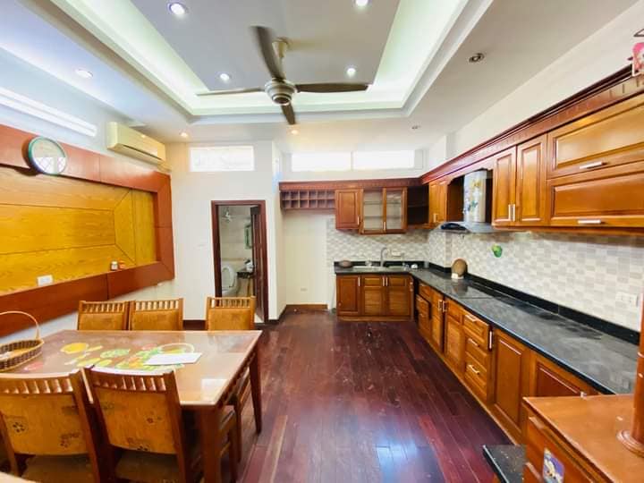 Bán nhà ngõ 34A Lý Nam Đế Hoàn Kiếm47m2, Phố đẹp , dân trí cao , xây mới vừa ở vừa kinh doanh rất tốt .