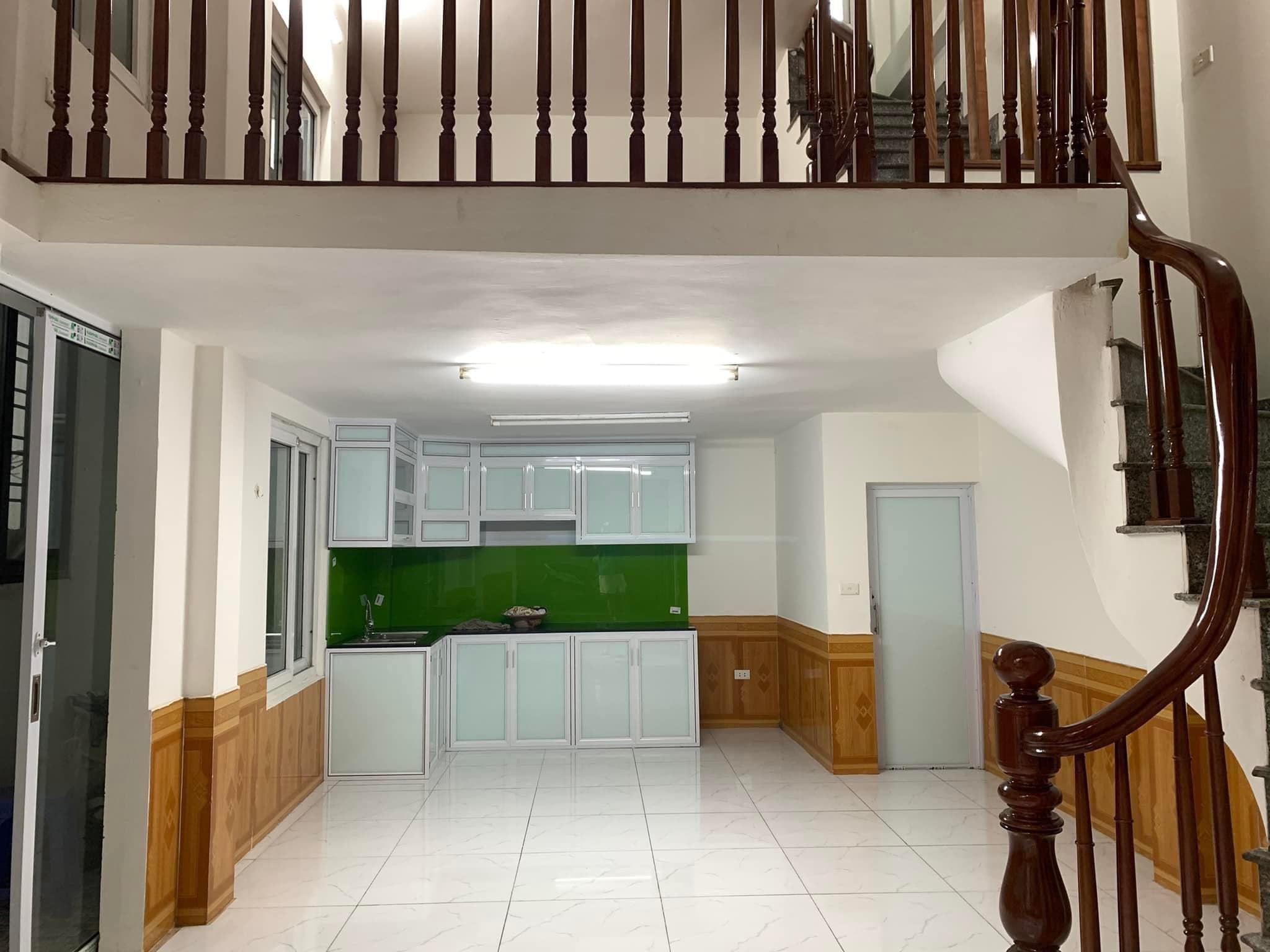 Bán nhà Ngô Thì Nhậm Ô TÔ,4tầng, Mt 4.3m,30m2 giá chỉ hơn 4 tỷ