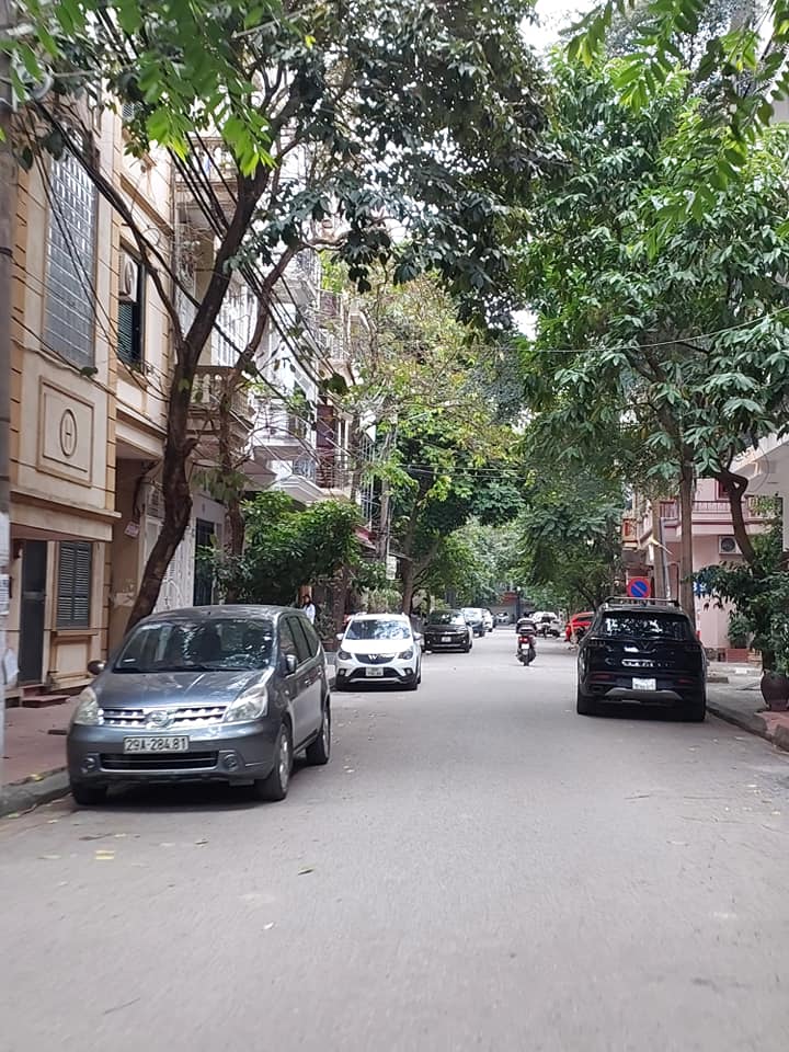 SIÊU HIẾM 5 TẦNG MẶT ĐƯỜNG, KINH DOANH SẦM UẤT, KIM GIANG THANH XUÂN 96m x 5T, GIÁ 13.7 TỶ