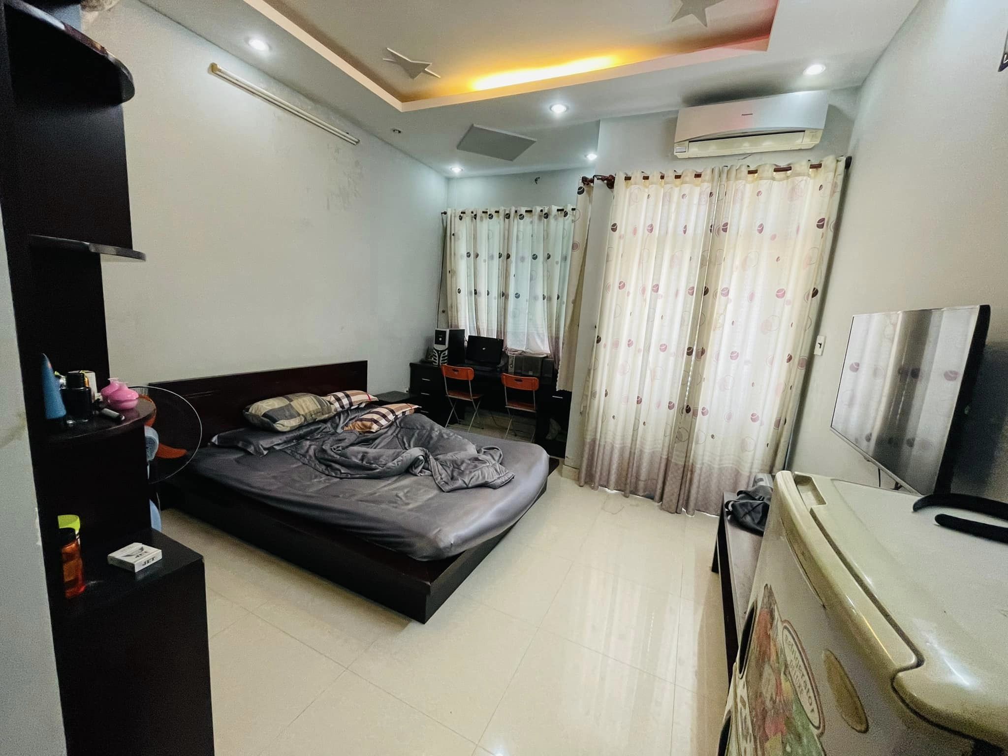 Nhà lô góc hẻm xe tải, gần Cư xá Bắc Hải, Quận 10, 43m2, chỉ 4 tỷ X