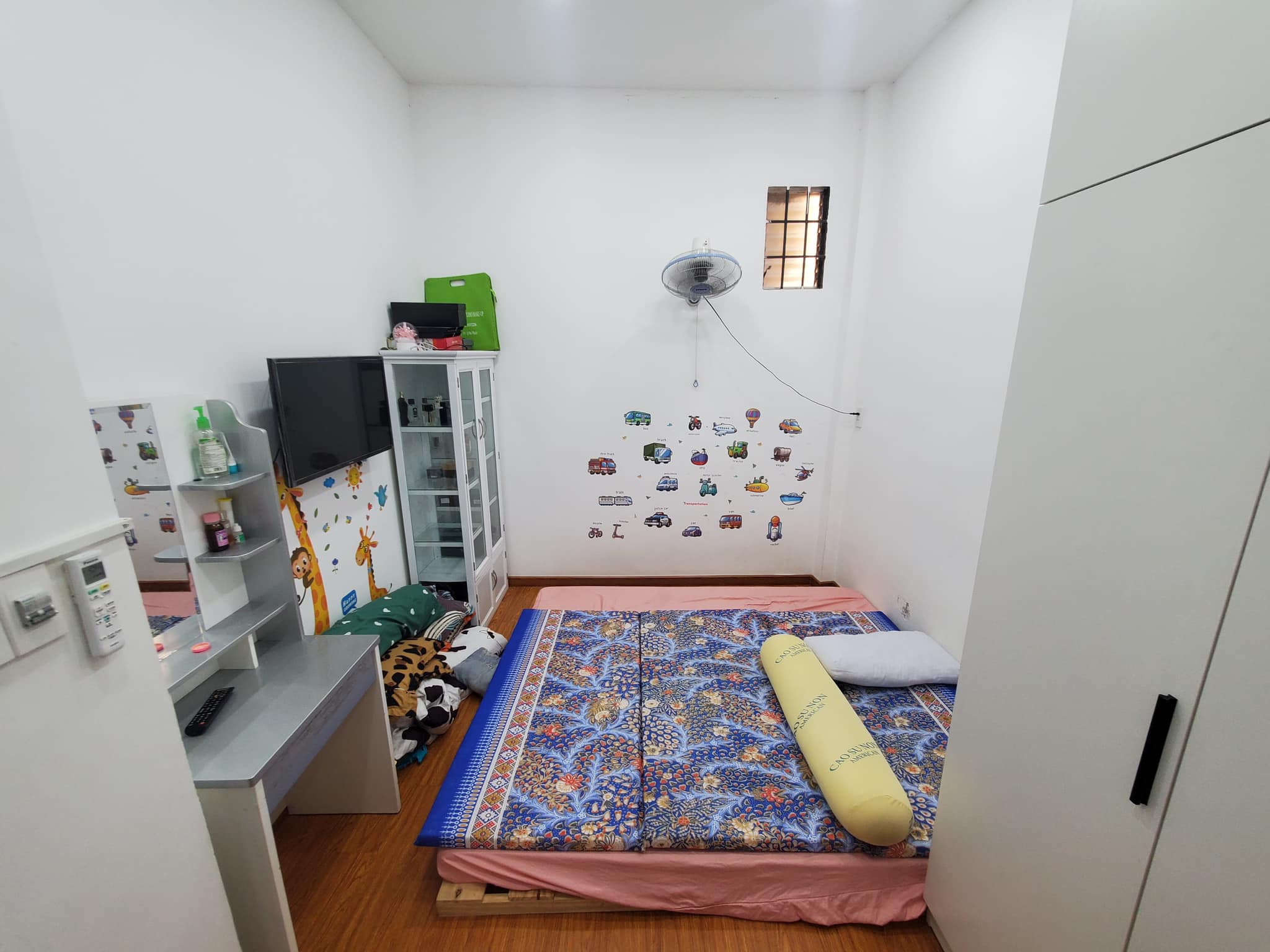 Bán nhà Hoàng Hoa Thám Quận Bình Thạnh. Diện tích 60m2. Giá chỉ 7.5 Tỷ