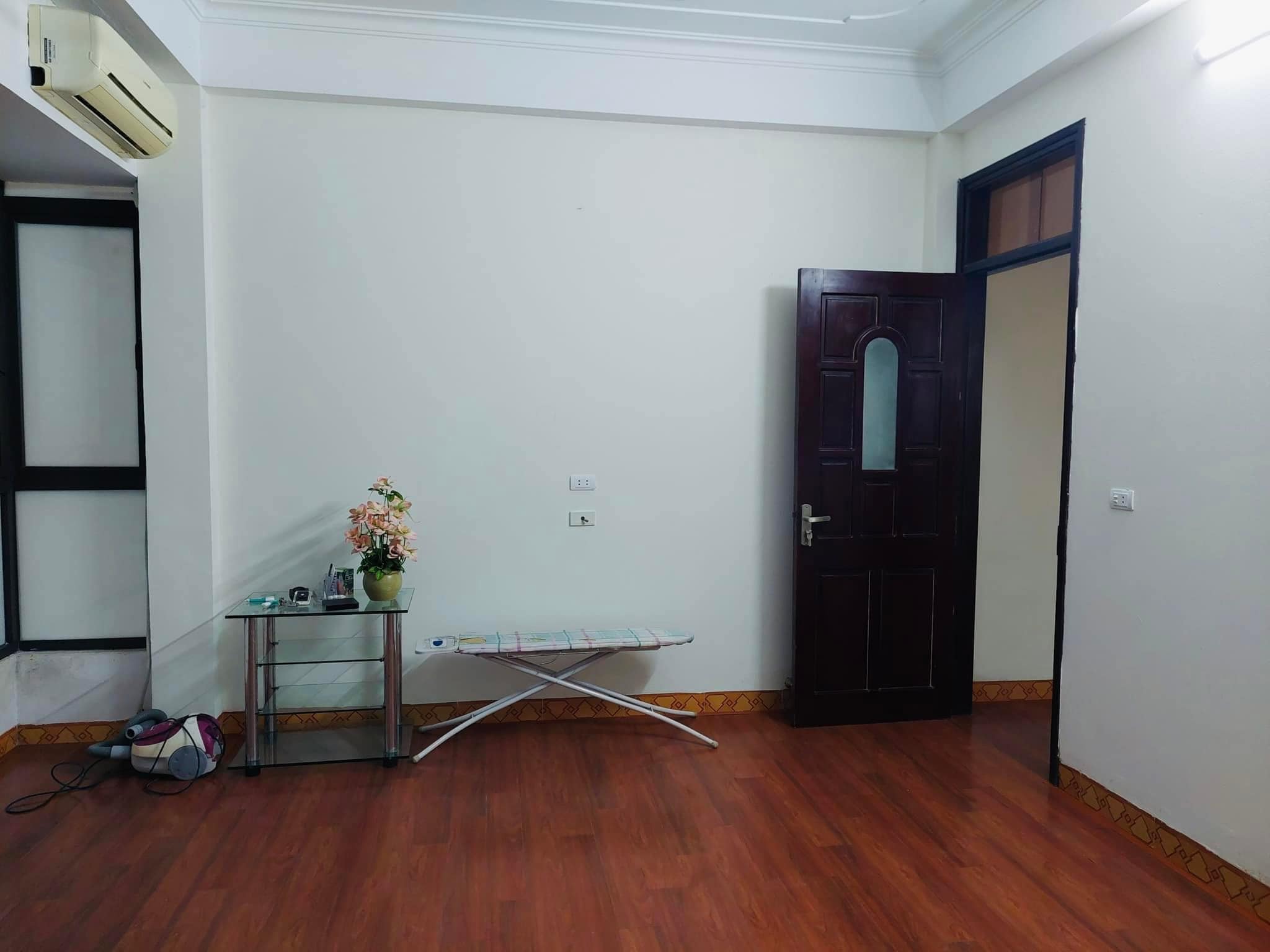 42m2